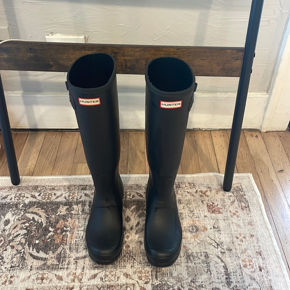 Hunter black tall rain boots